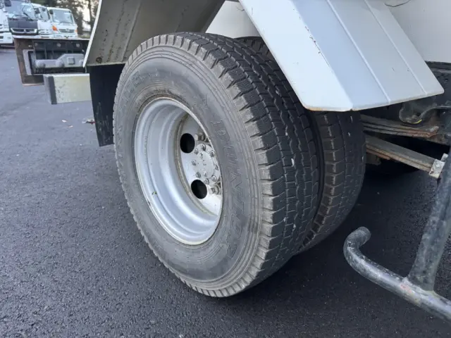 いすゞ エルフ SKG-NPR85YN(2WD)の写真41