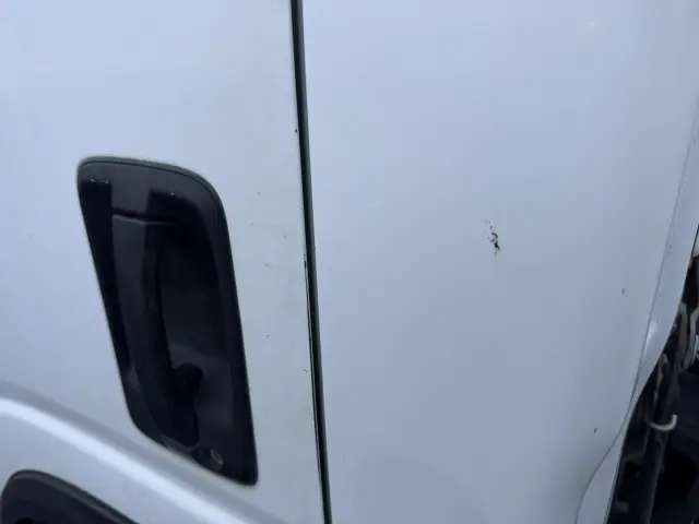 いすゞ エルフ SKG-NPR85YN(2WD)の写真44