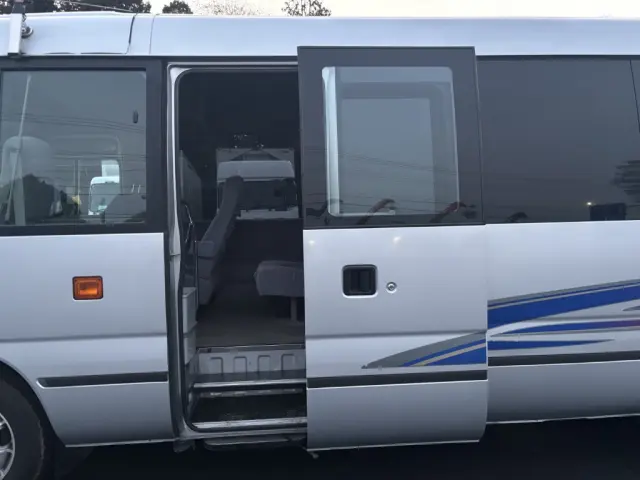 トヨタ コースター BDG-XZB51(未入力/関係無)の写真9