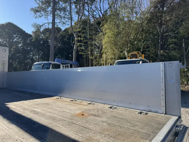 いすゞ フォワード 2RG-FRR90S2(未入力/関係無)の写真11