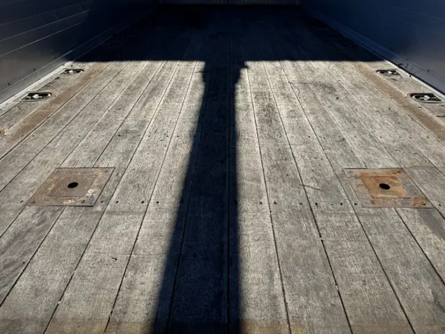 いすゞ フォワード 2RG-FRR90S2(未入力/関係無)の写真12