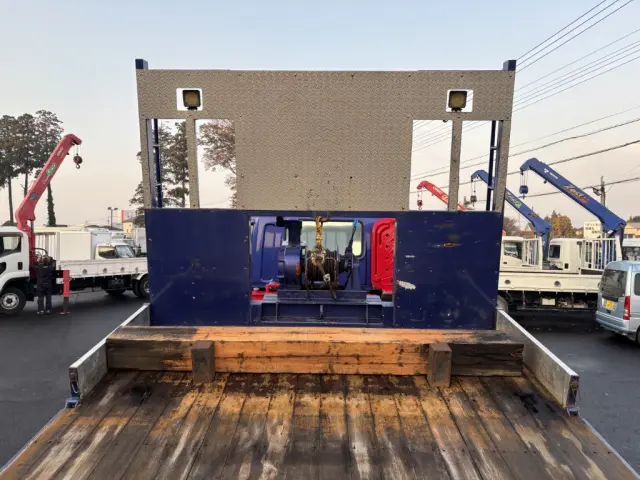 いすゞ ギガ PDG-CYH52W8(8x4)の写真14