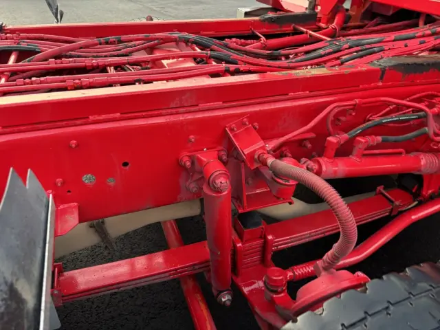 いすゞ ギガ PDG-CYH52W8(8x4)の写真26