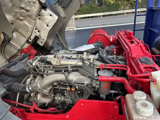 いすゞ ギガ PDG-CYH52W8(8x4)の写真44