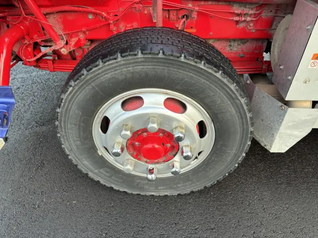 いすゞ ギガ PDG-CYH52W8(8x4)の写真48