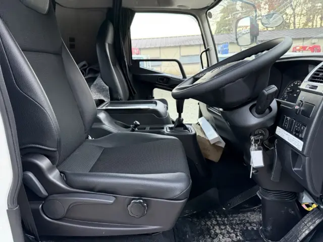 三菱 ファイター 2KG-FK62FZ(未入力/関係無)の写真29