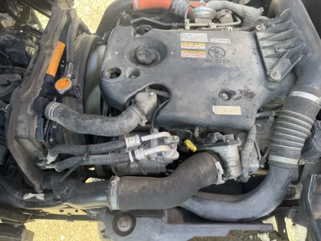 いすゞ エルフ BKG-NKR85N(2WD)の写真39