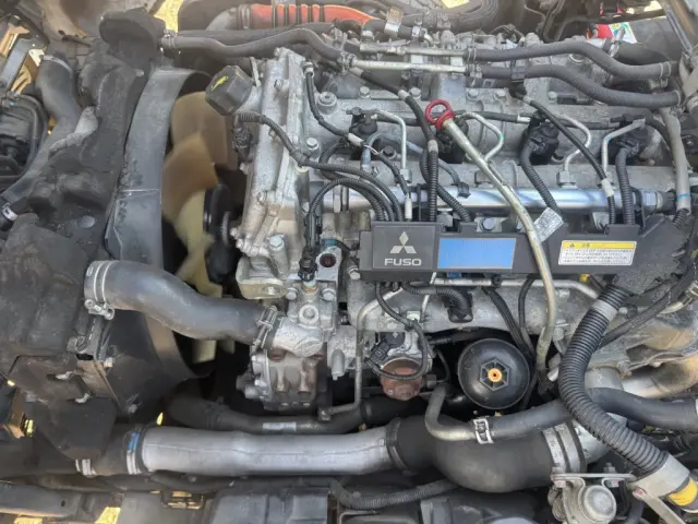 三菱 キャンター SKG-FBA60(2WD)の写真41