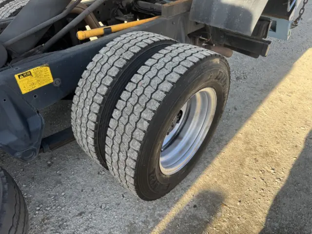 三菱 キャンター SKG-FBA60(2WD)の写真46