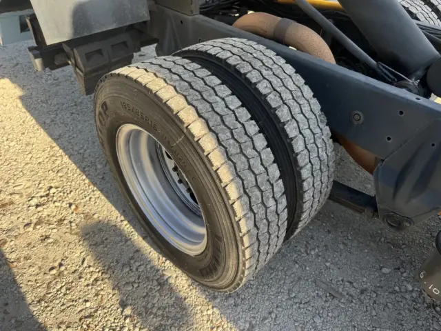 三菱 キャンター SKG-FBA60(2WD)の写真47