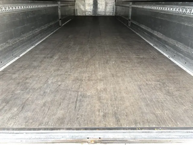 三菱 スーパーグレート QPG-FS64VZ(8x4)の写真14