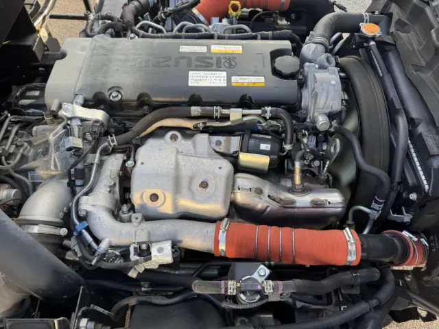 いすゞ エルフ 2RG-NPR88AN(2WD)の写真37