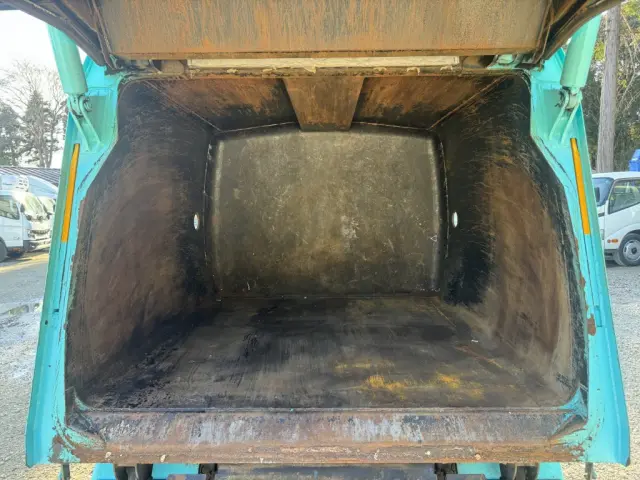 いすゞ エルフ TPG-NMR85AN(2WD)の写真11