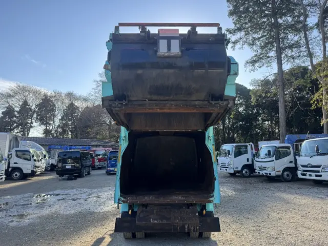 いすゞ エルフ TPG-NMR85AN(2WD)の写真14