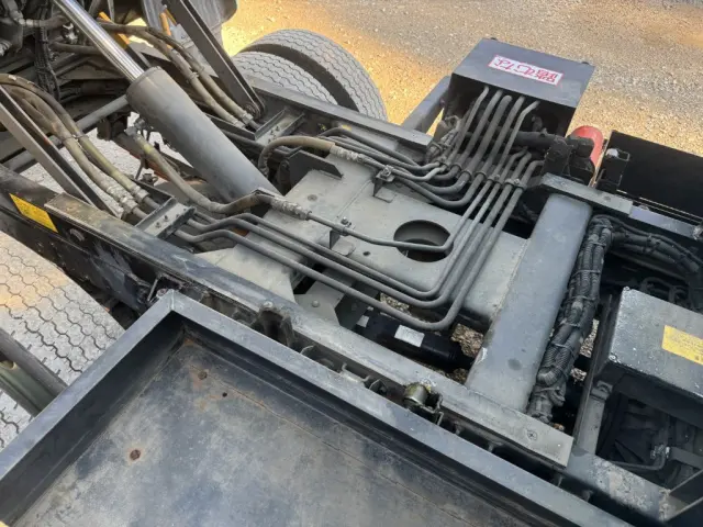 いすゞ エルフ TPG-NMR85AN(2WD)の写真20