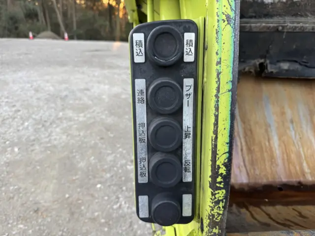 三菱 キャンター TKG-FEB90(2WD)の写真10