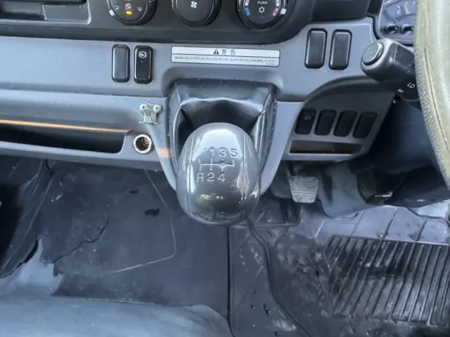 三菱 キャンター TKG-FEB90(2WD)の写真33