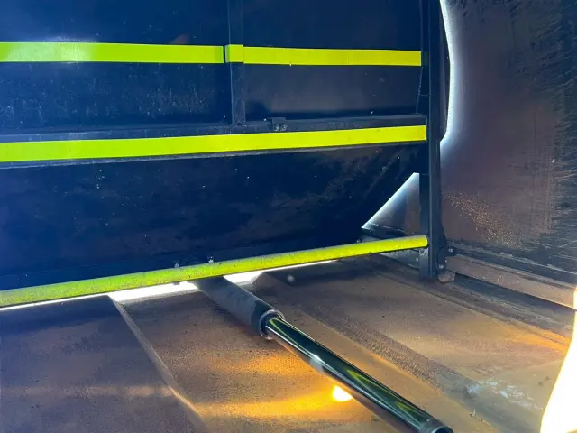 いすゞ エルフ TFG-NMR82ZAN(2WD)の写真16