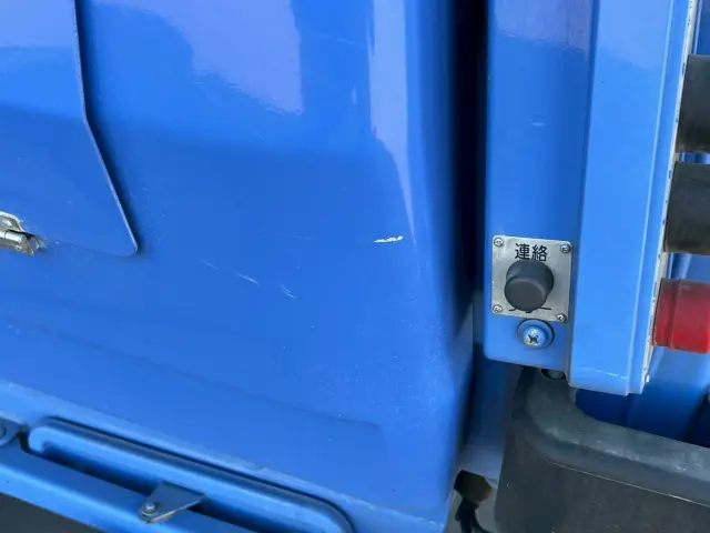 いすゞ エルフ TFG-NMR82ZAN(2WD)の写真42