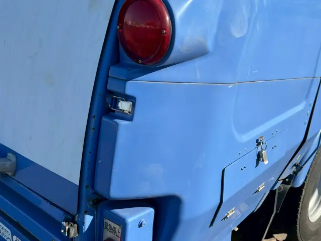 いすゞ エルフ TFG-NMR82ZAN(2WD)の写真43