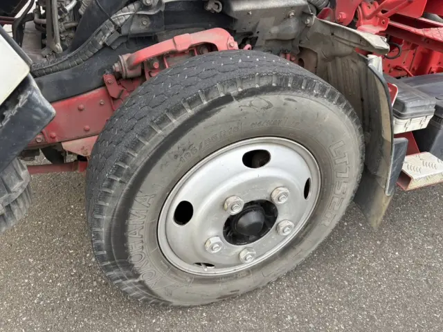 いすゞ エルフ TPG-NKR85AN(2WD)の写真37