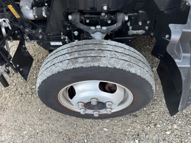 三菱 キャンター TPG-FBA00(2WD)の写真37