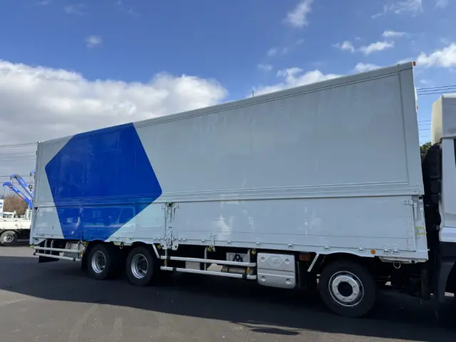 ＵＤ クオン 2PG-CG5CA(8x4)の写真6