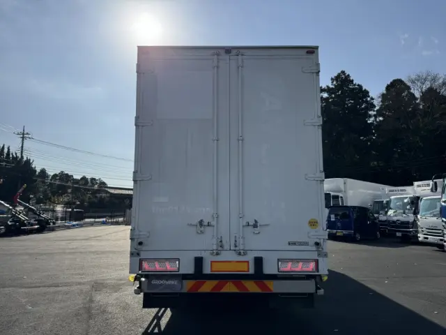 ＵＤ クオン 2PG-CG5CA(8x4)の写真8