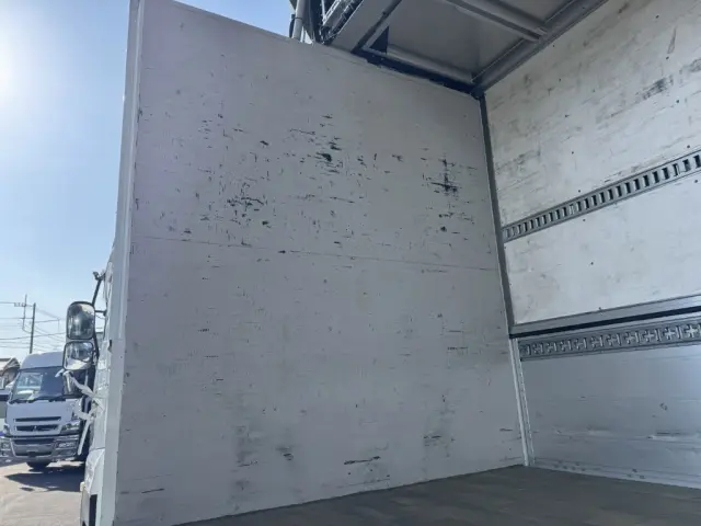 ＵＤ クオン 2PG-CG5CA(8x4)の写真16