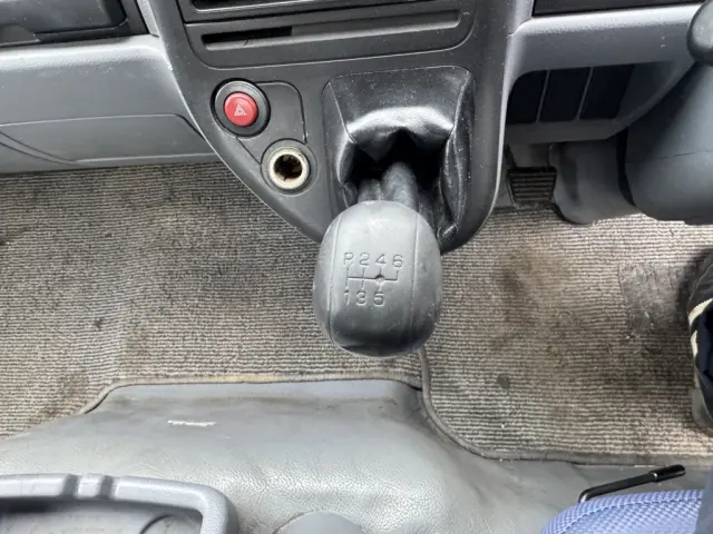 三菱 キャンター PDG-FE83DY(2WD)の写真31