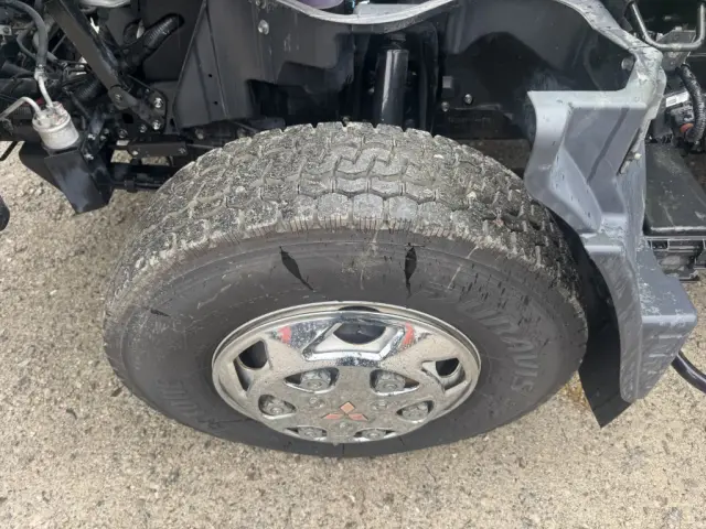 三菱 キャンター PDG-FE83DY(2WD)の写真41