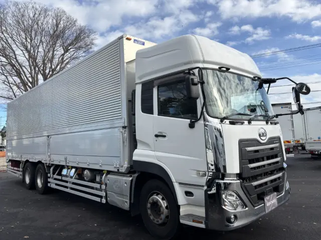 UD クオン 2PG-CD5CA(6x2)の写真2