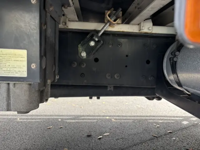 UD クオン 2PG-CD5CA(6x2)の写真20