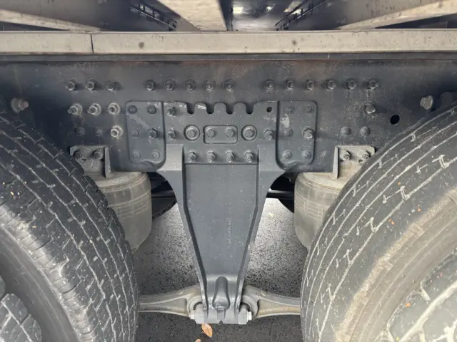 UD クオン 2PG-CD5CA(6x2)の写真23