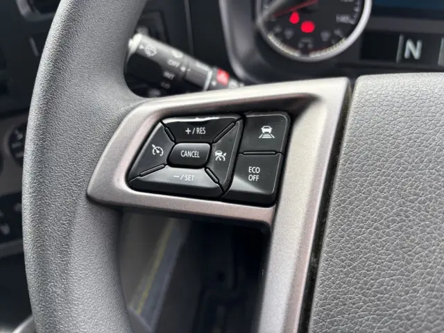 UD クオン 2PG-CD5CA(6x2)の写真34