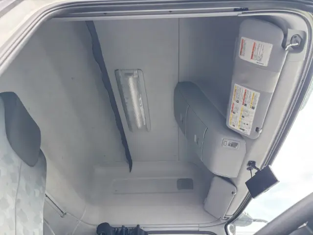 UD クオン 2PG-CD5CA(6x2)の写真42