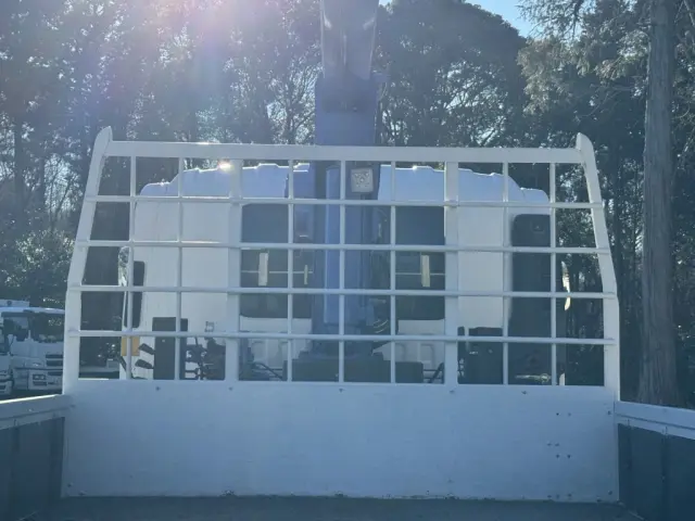 いすゞ フォワード TKG-FRR90S2(2WD)の写真11