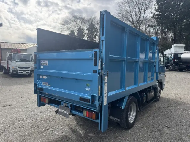 三菱 キャンター TKG-FBA60(2WD)の写真2