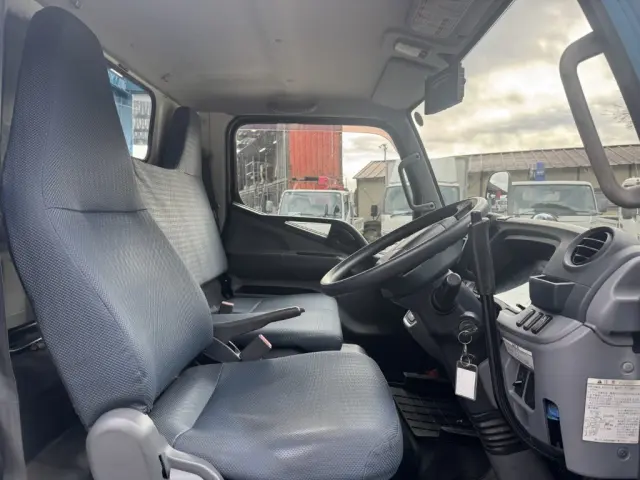 三菱 キャンター TKG-FBA60(2WD)の写真25