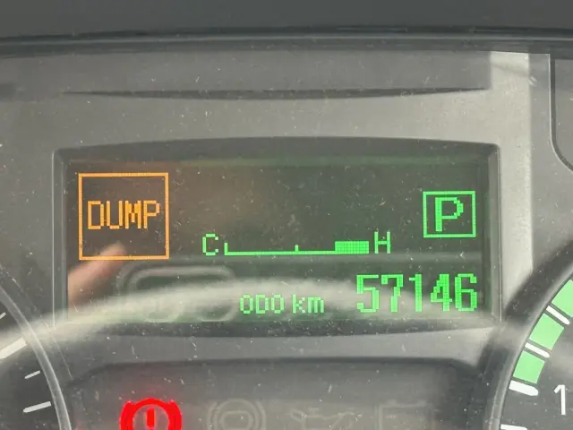 三菱 キャンター TKG-FBA60(2WD)の写真26