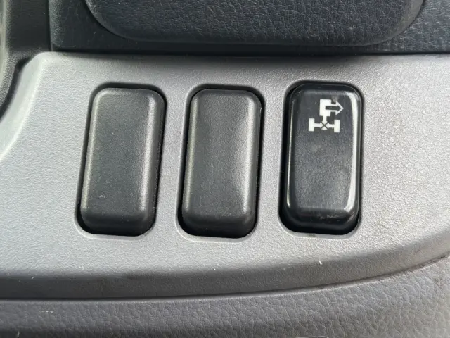 三菱 キャンター TKG-FBA60(2WD)の写真30