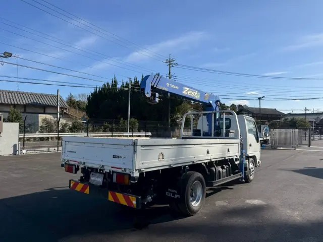 いすゞ エルフ TRG-NKR85R(2WD)の写真2