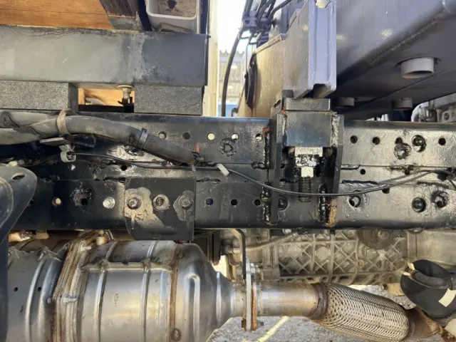 いすゞ エルフ TRG-NKR85R(2WD)の写真17