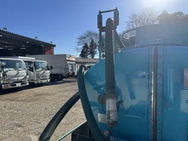 三菱 キャンター SKG-FEB90(2WD)の写真9