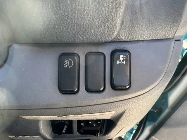 三菱 キャンター SKG-FEB90(2WD)の写真33