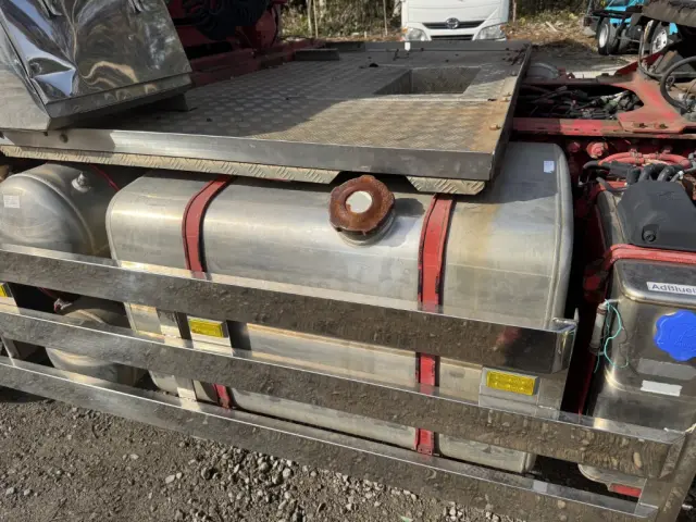 UD クオン QKG-GK6XAB(未入力/関係無)の写真19