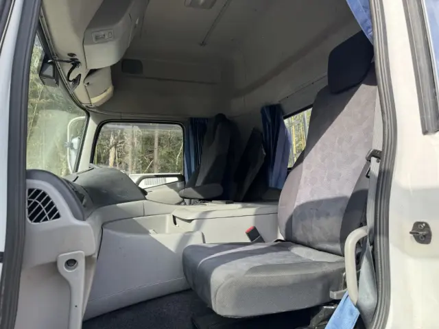 UD クオン QKG-GK6XAB(未入力/関係無)の写真31