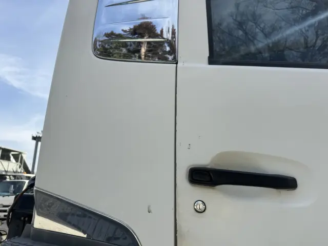 UD クオン QKG-GK6XAB(未入力/関係無)の写真40