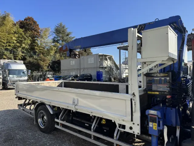 三菱 キャンター TKG-FEB80(2WD)の写真6