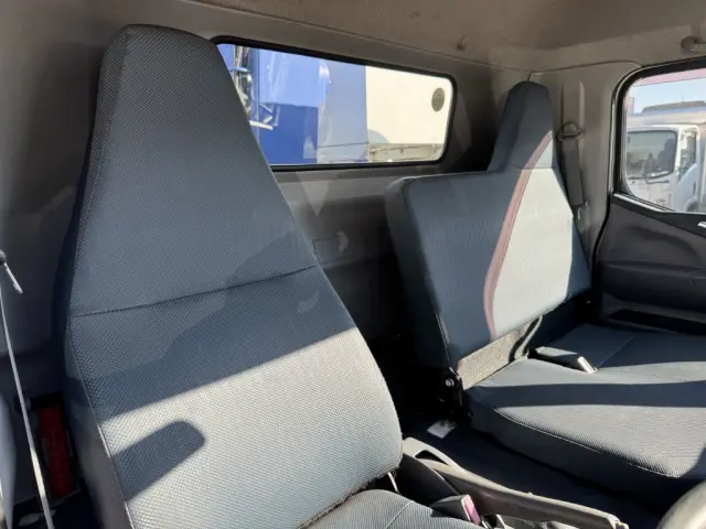 三菱 キャンター TKG-FEB80(2WD)の写真30